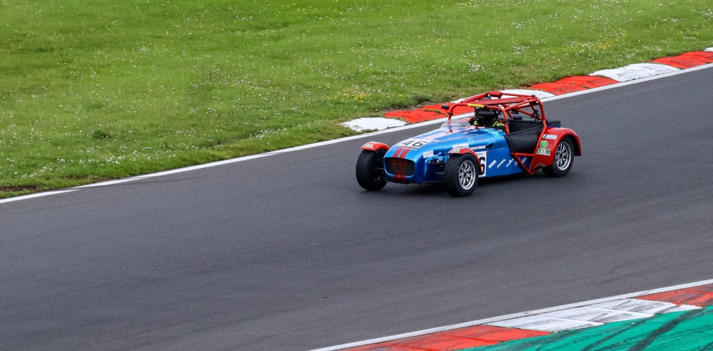 Caterham Seven. A 420R -